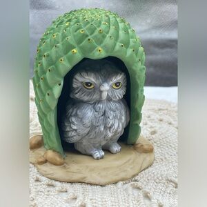 Woodland Surprises Owl by Jacqueline Smith